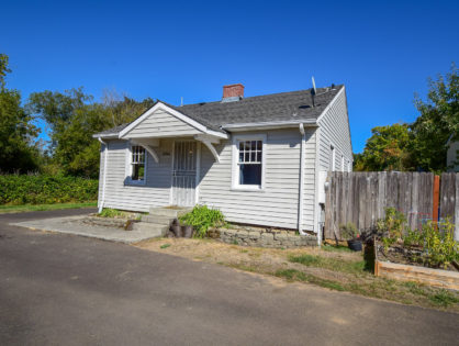 Charming single level home - 3744 Sullenger Ln NE Keizer, OR 97303